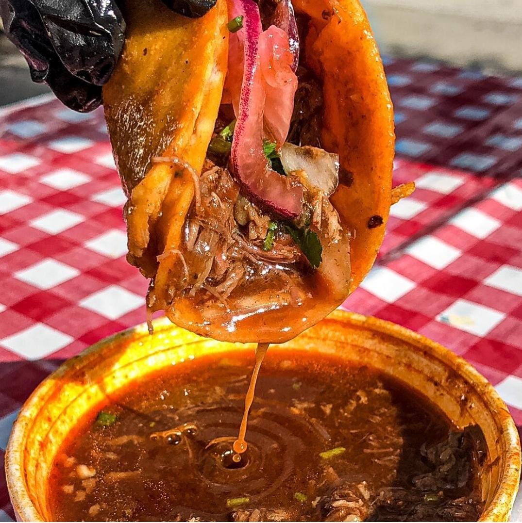 Red´s tacos de barbacoa image 3