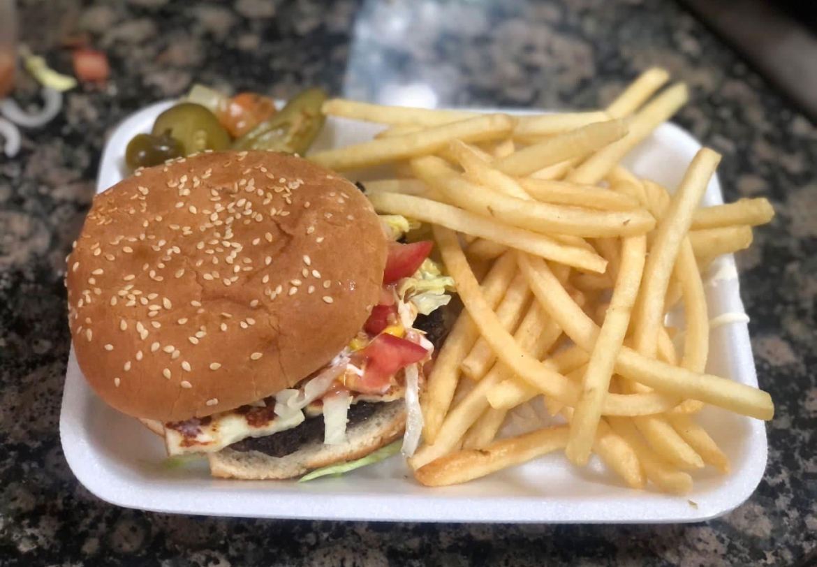 Loncheria Aleman image 4