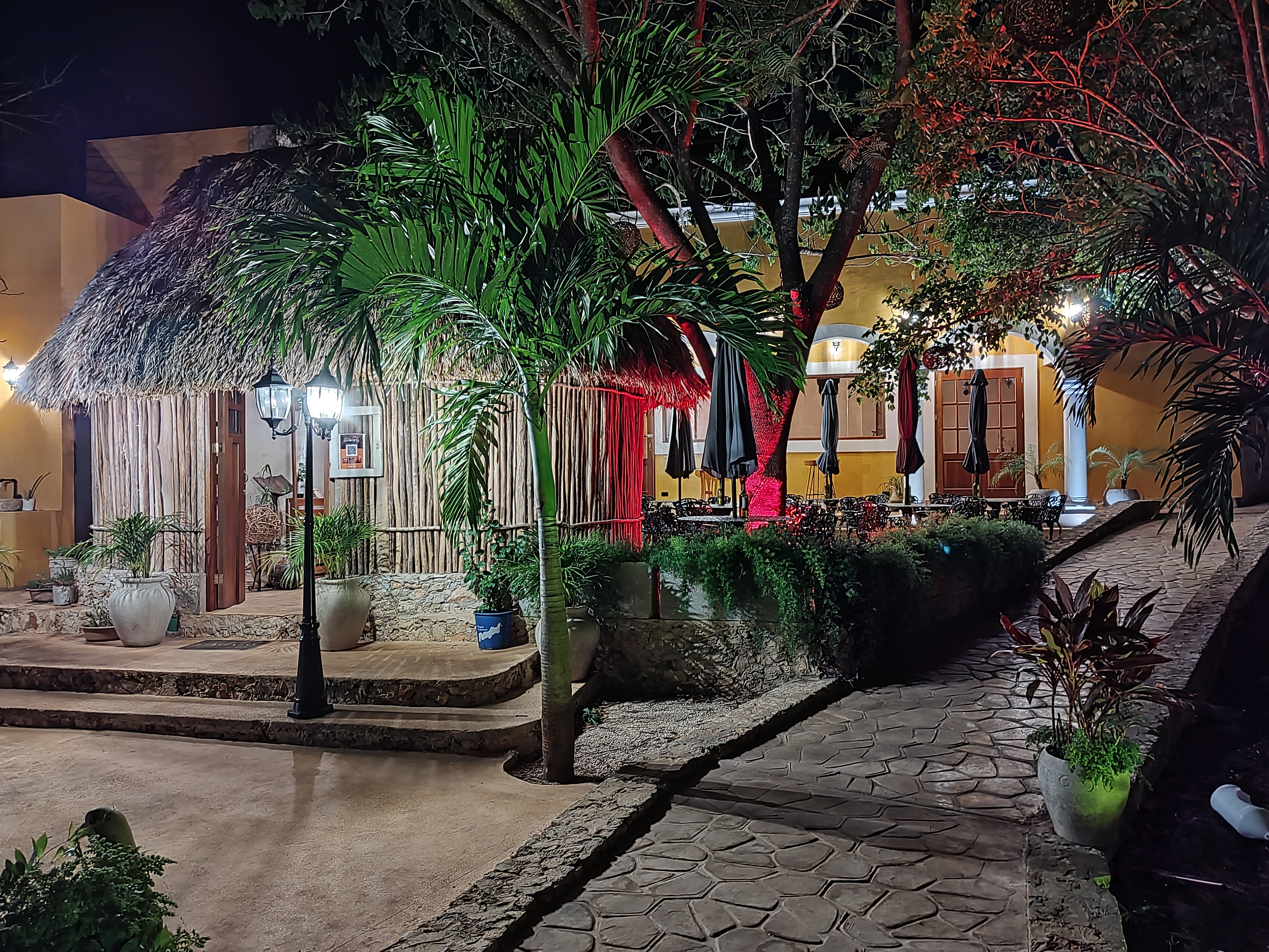 Restaurante La Colmena, by xkopek image 3