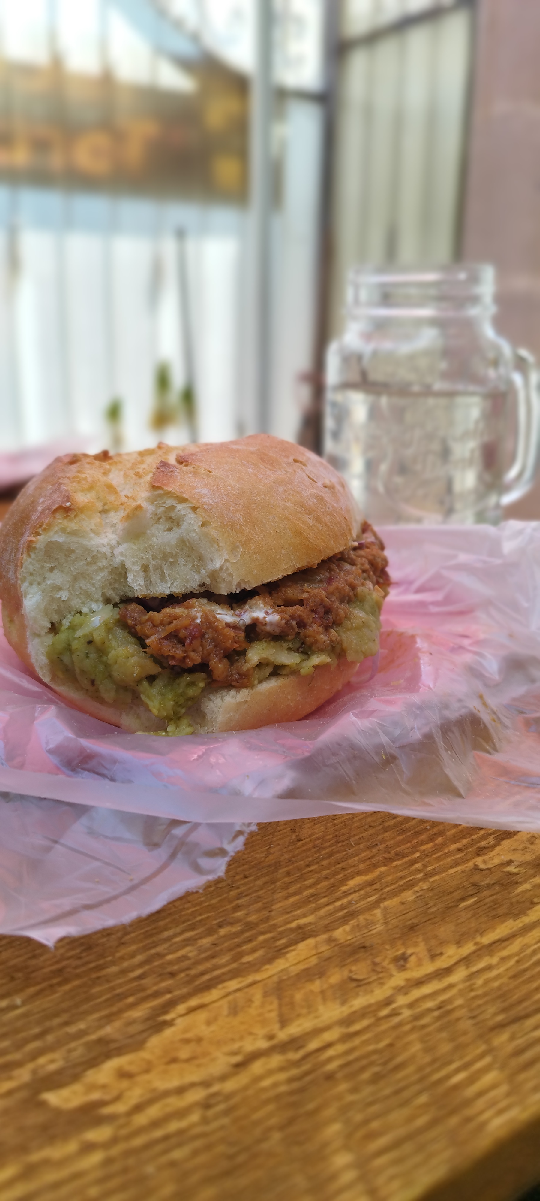 Tacos Los Capitales image 3