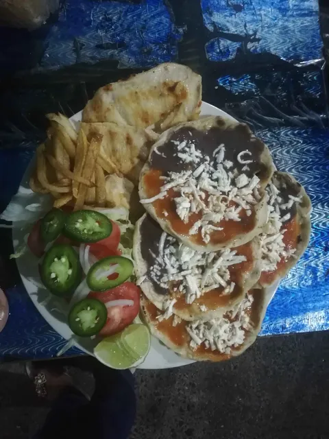 La palapa del tío boby km 23 image 4
