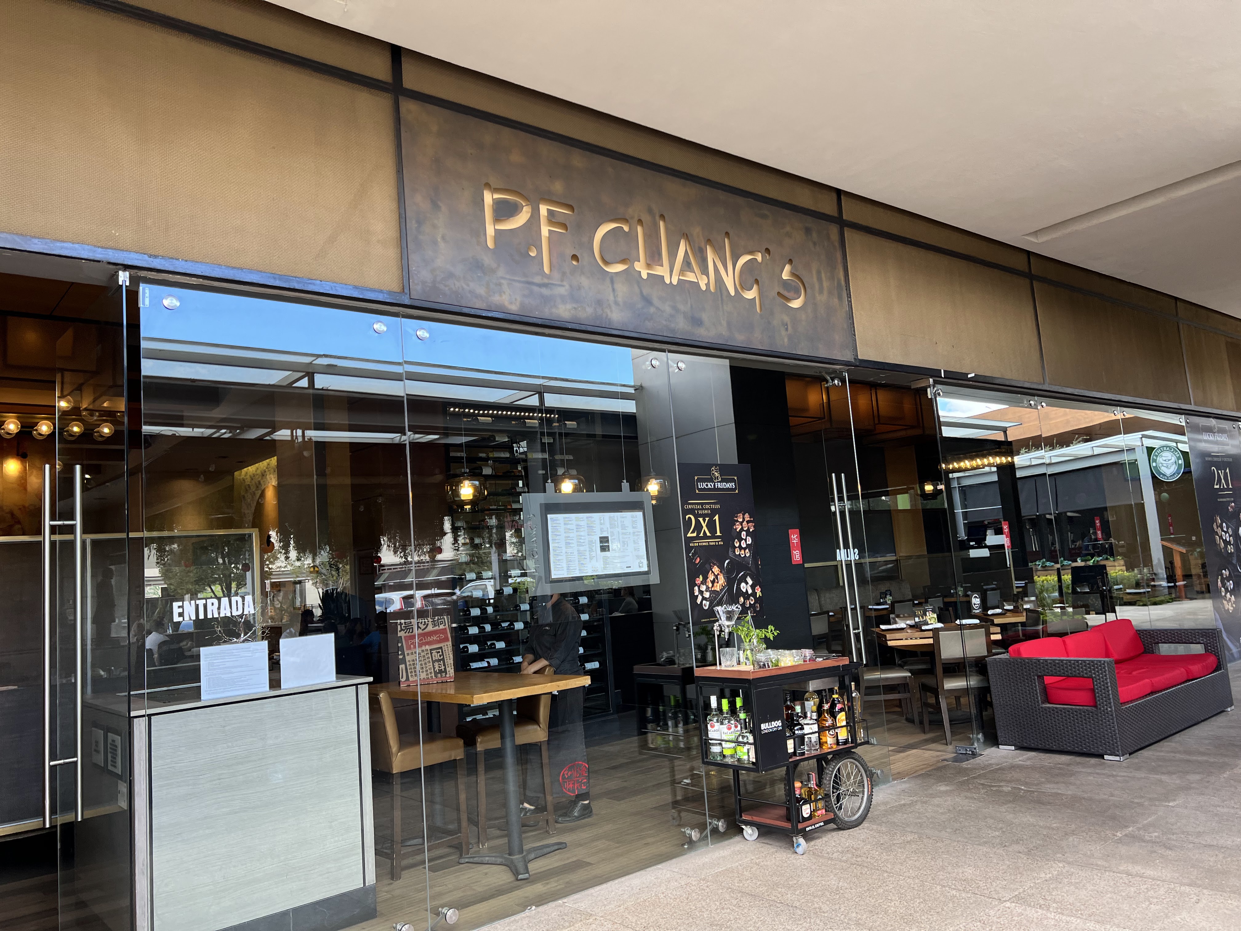 P.F. Chang's León image 1