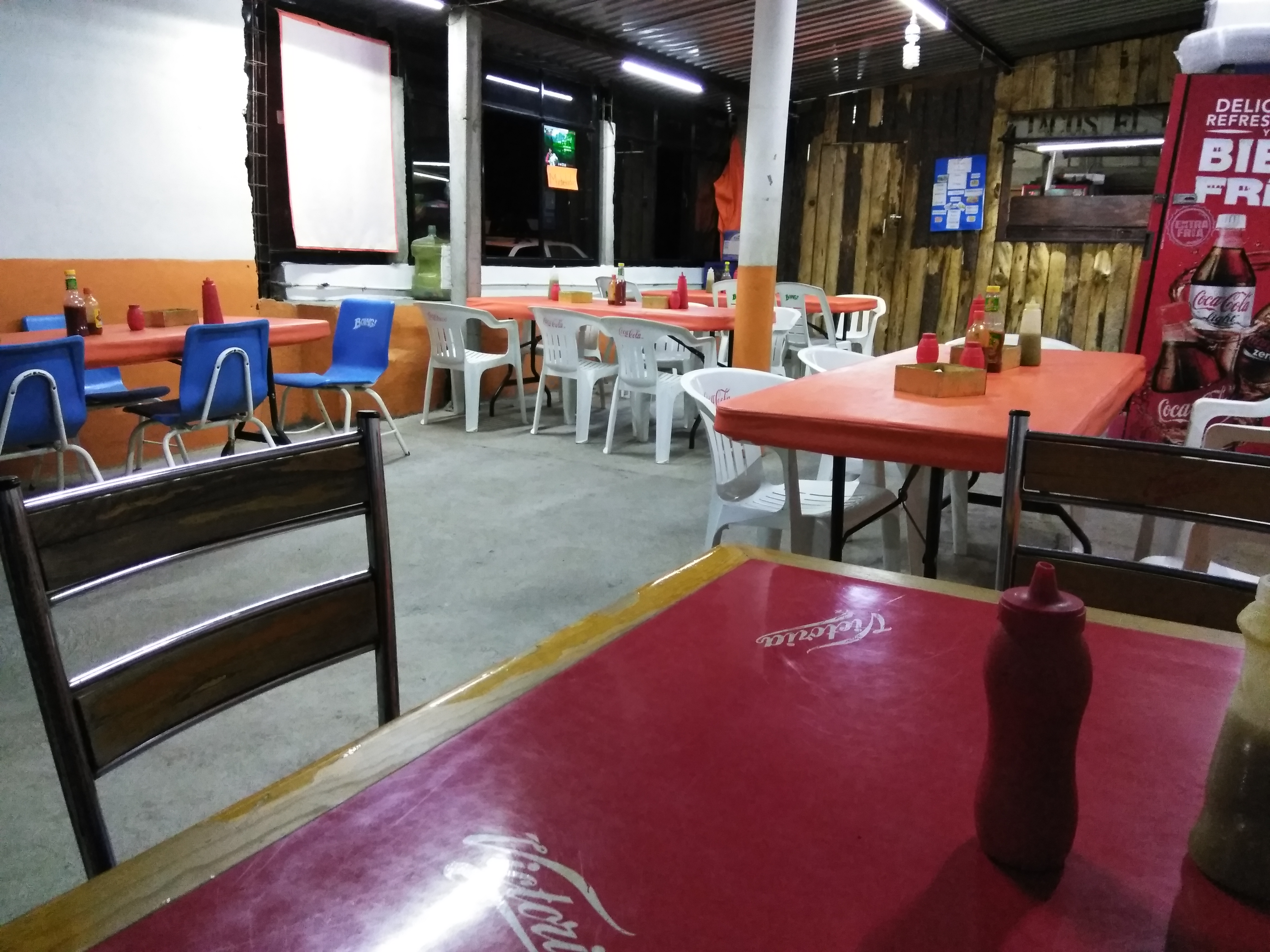 Tacos y Mariscos El Mandilón image 1