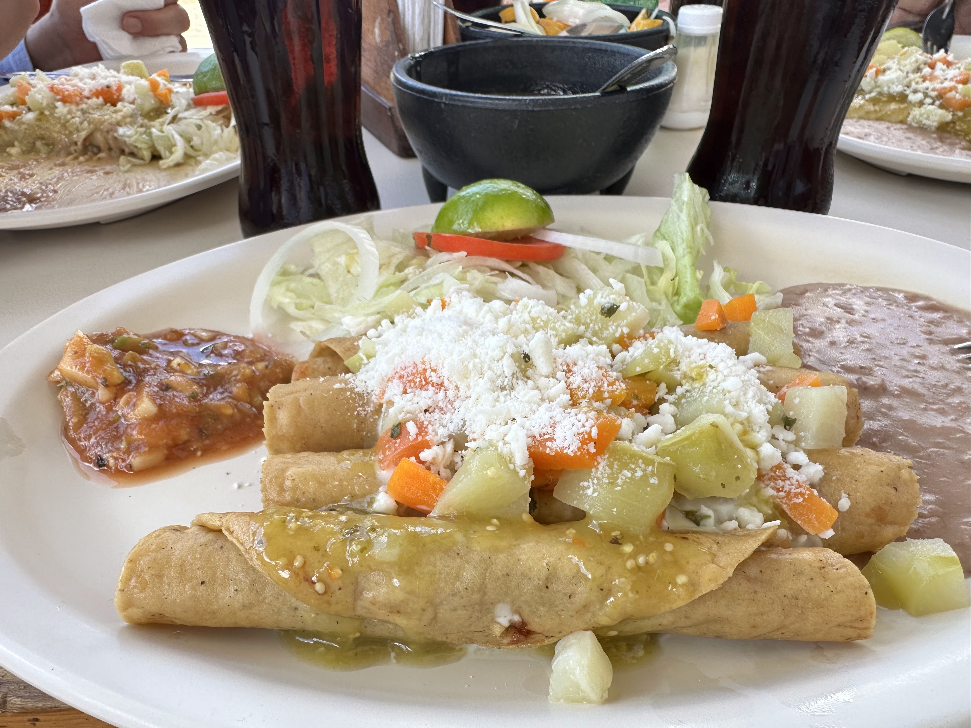 Lonchería Plaza Real image 2