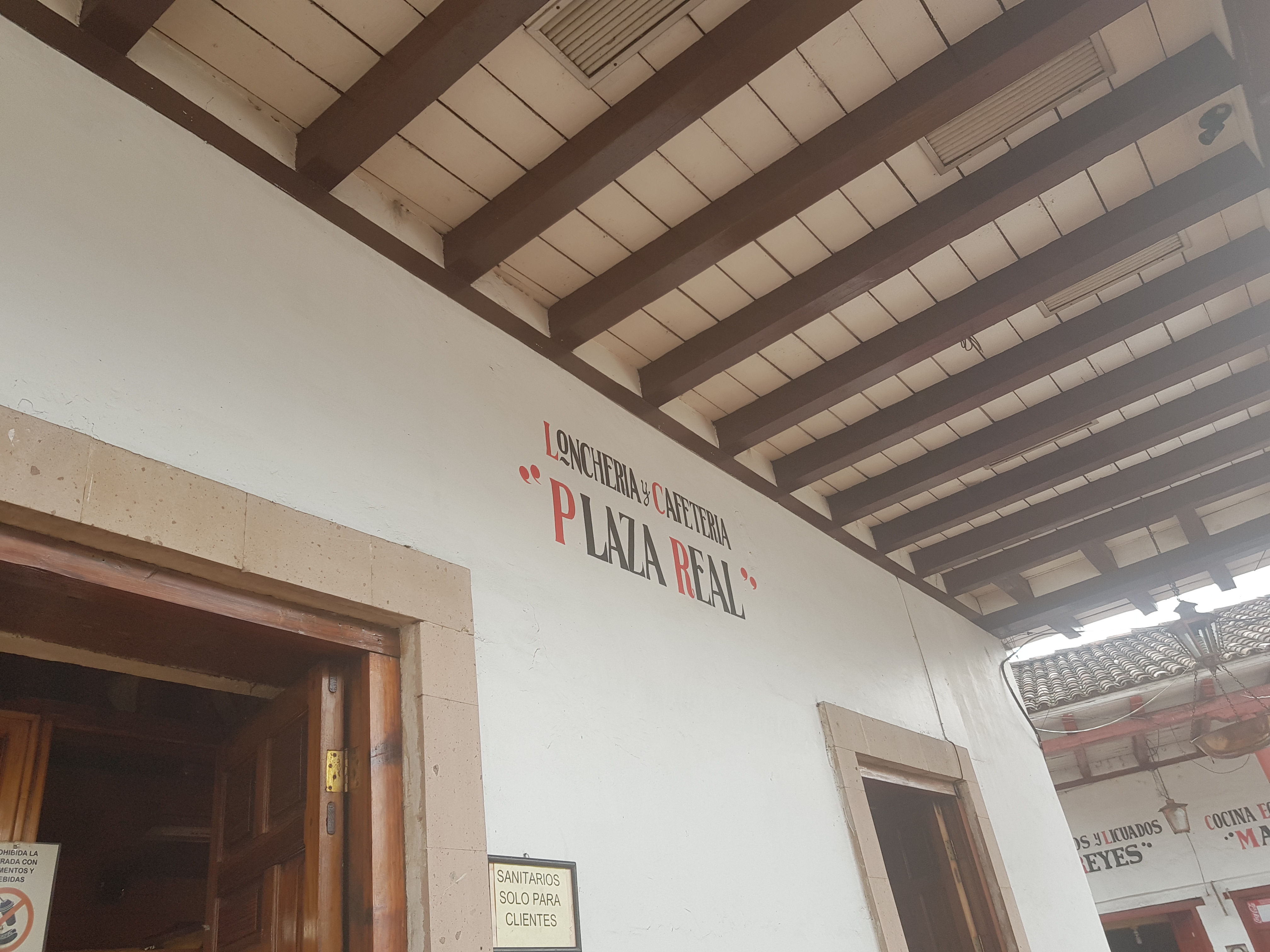 Lonchería Plaza Real image 10