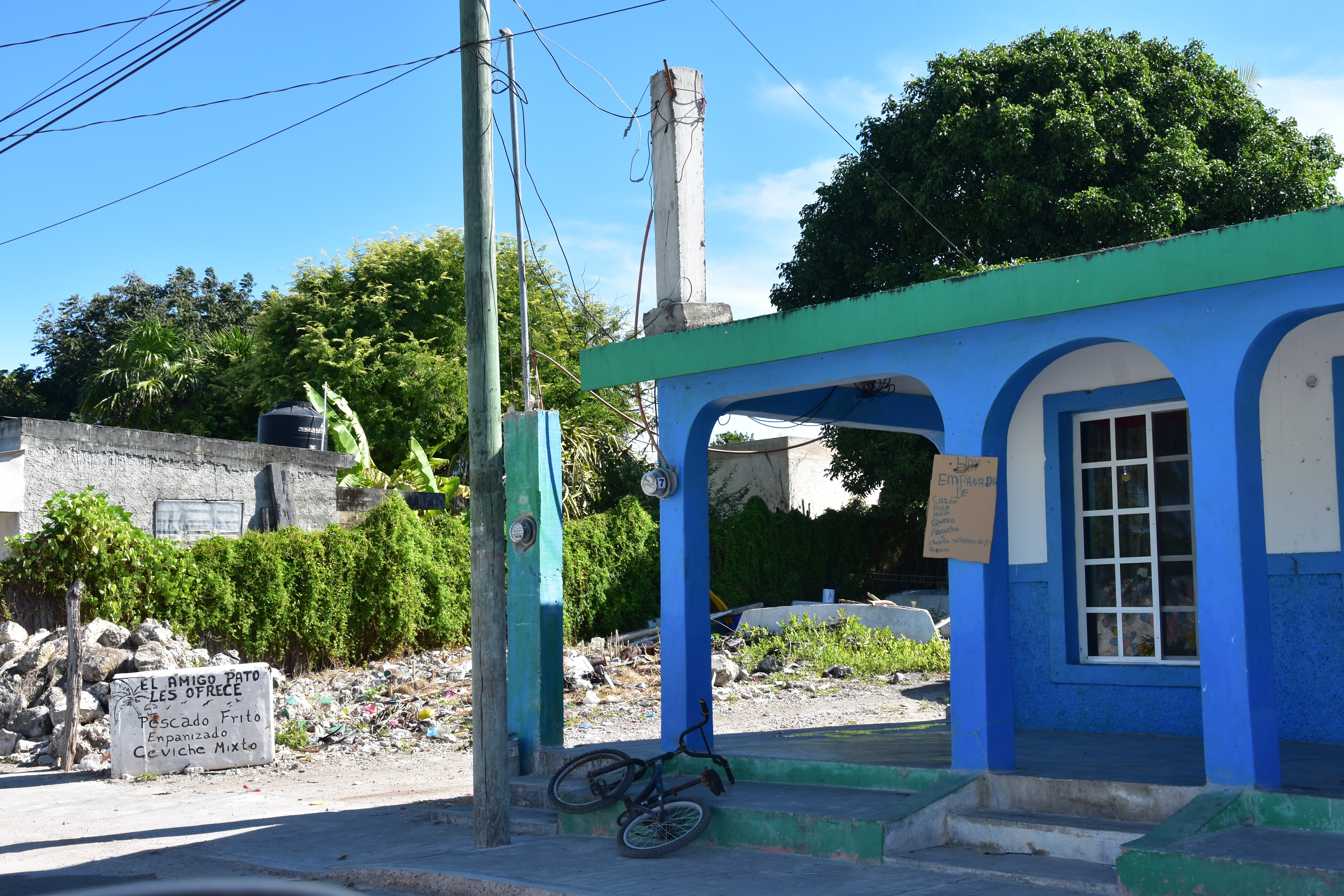 Pescadería El Amigo pato image 9