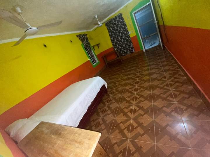 Cachis Grill image 3