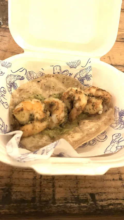 Cachis Grill image 4