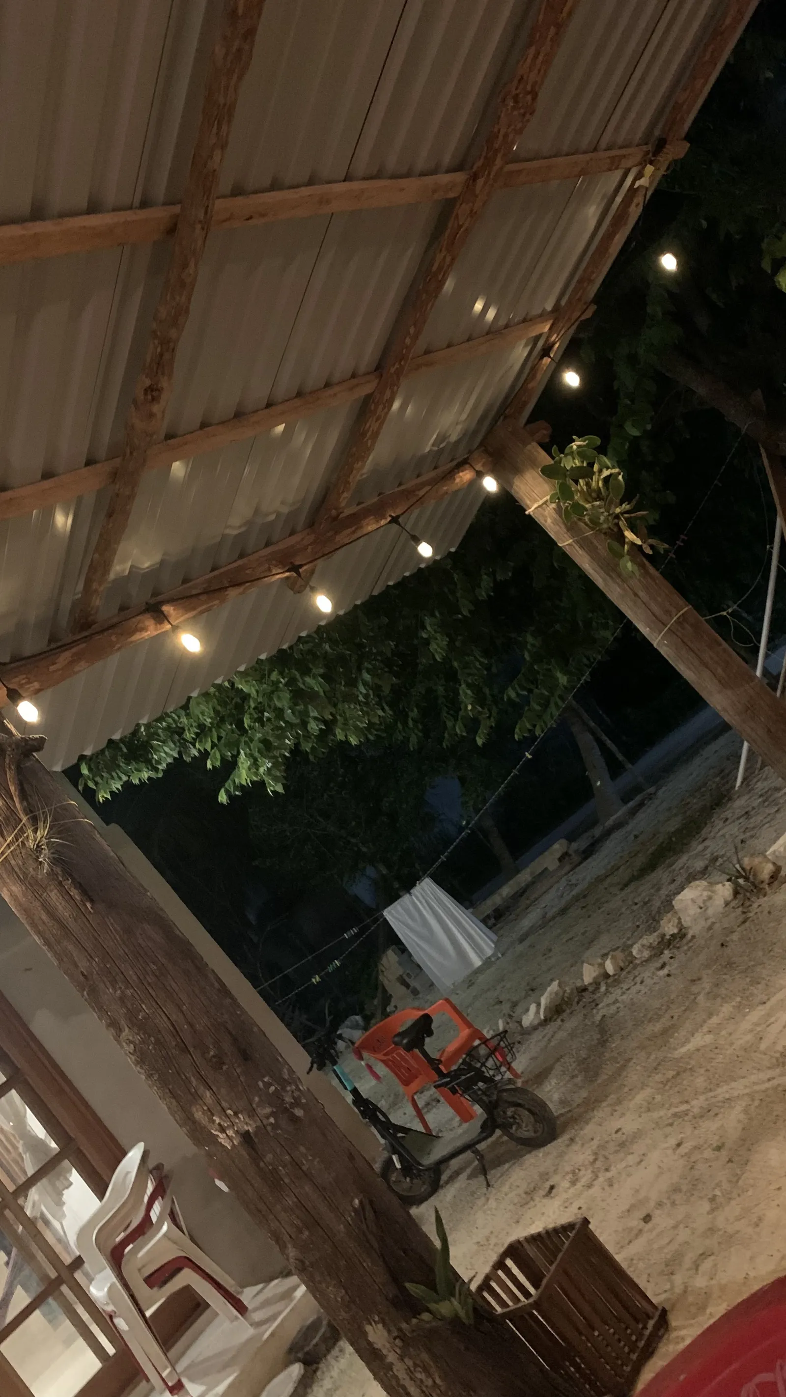 Cachis Grill image 9