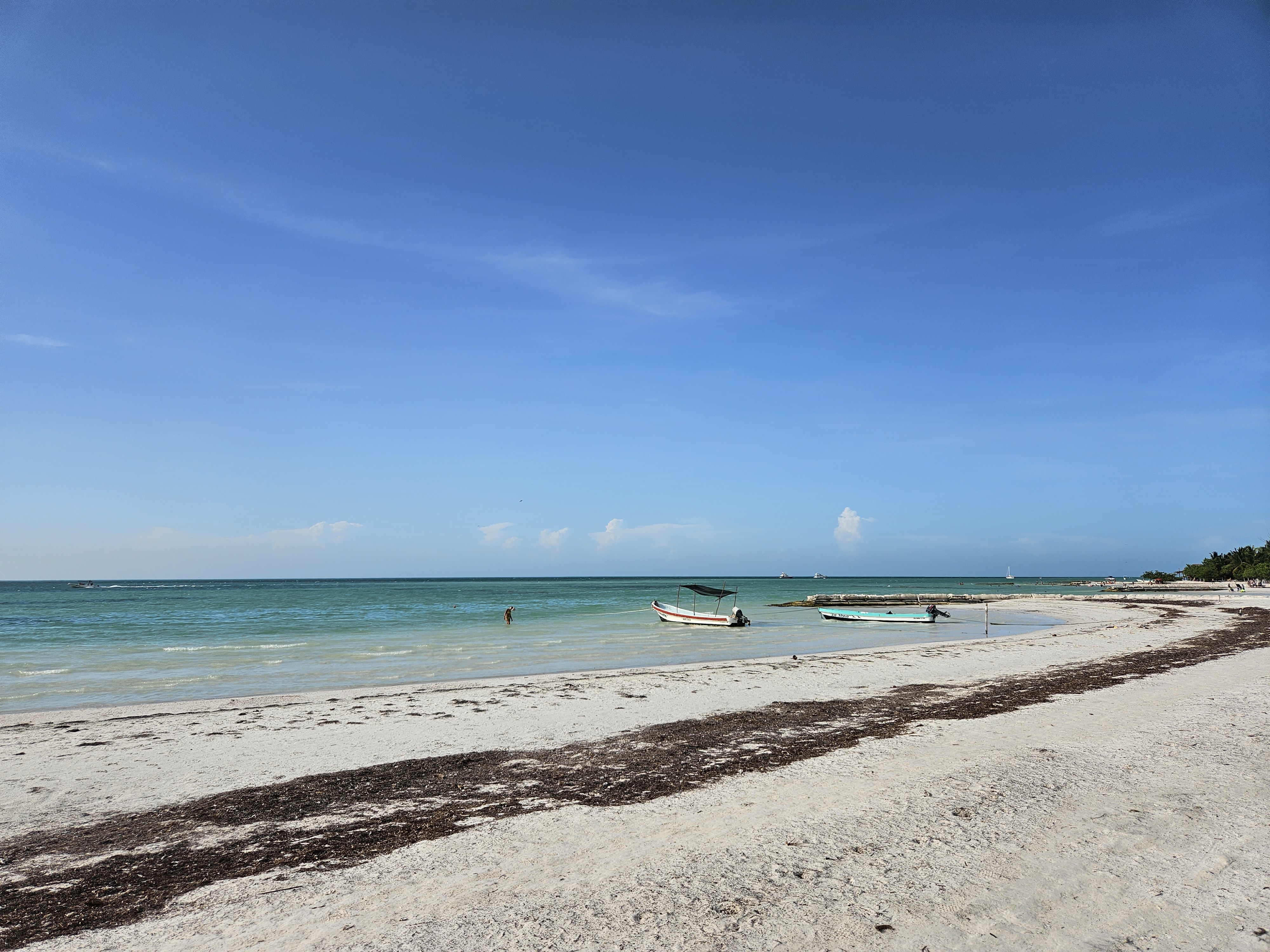 Fresco - Bar & Grill image 4