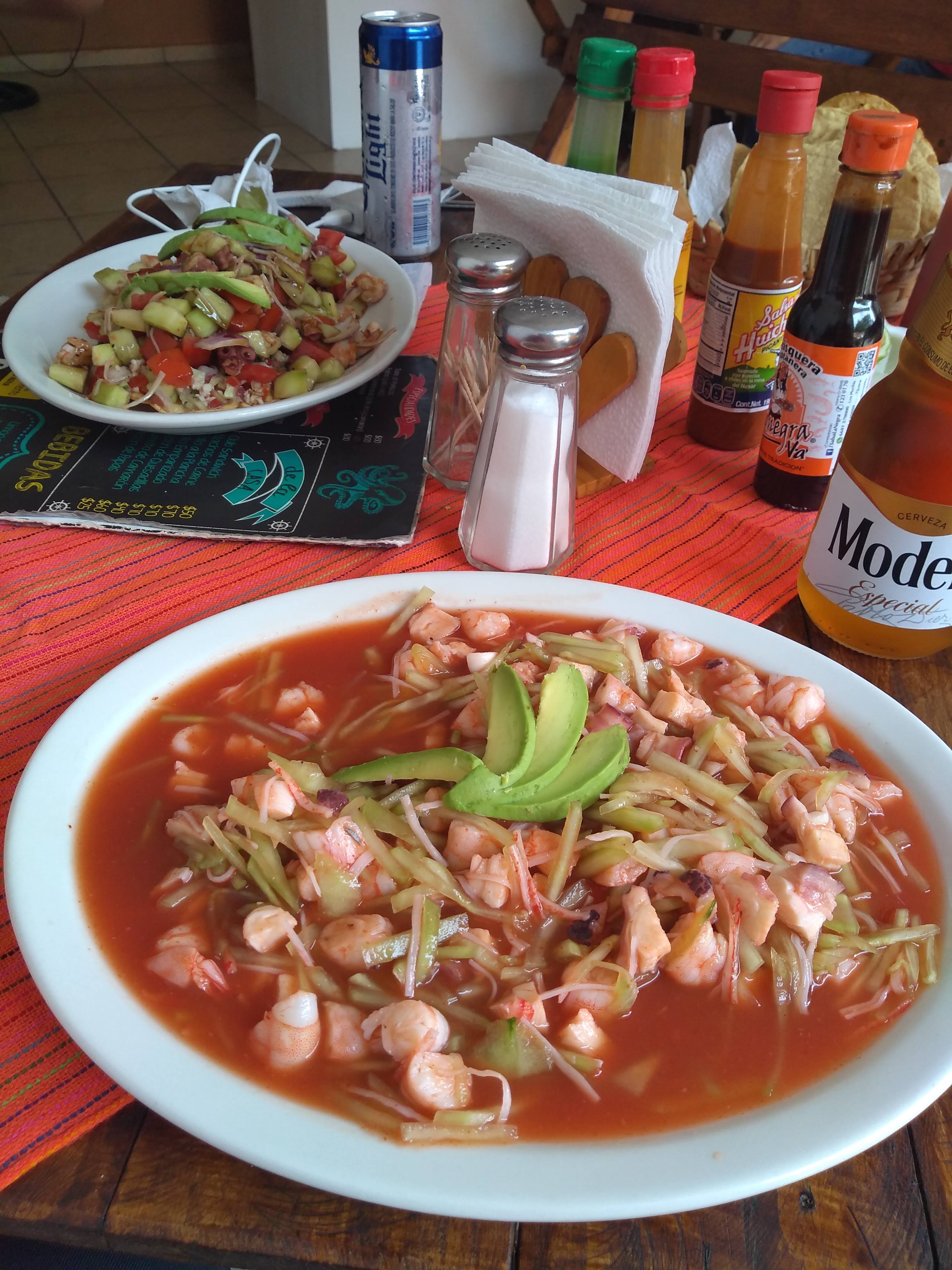 Mariscos el crucero image 4