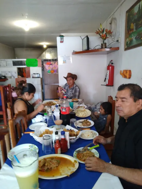 El Portoncito image 5