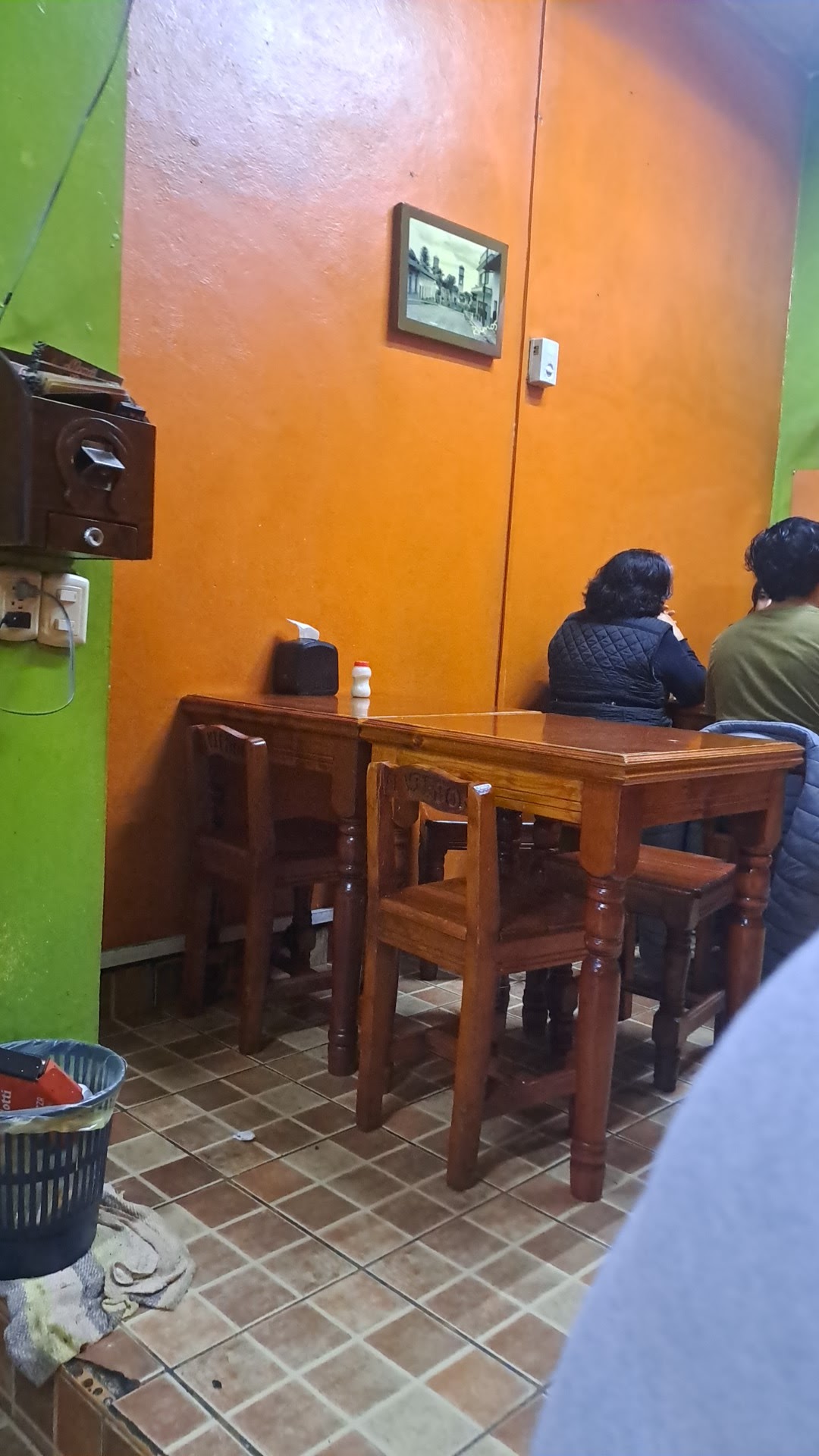 Taquería El Viejón image 4