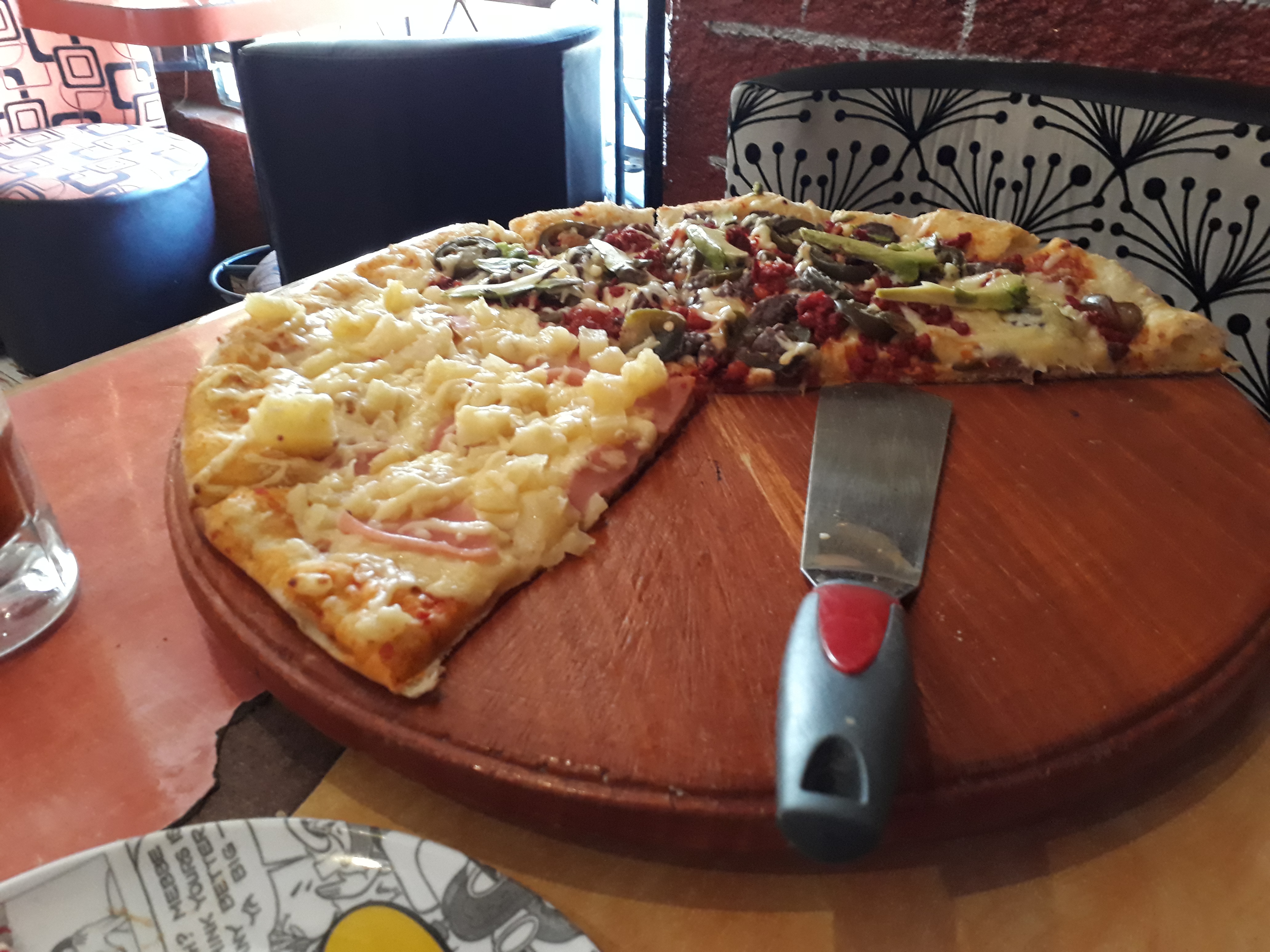 Frogs Pizzas & coffe image 1