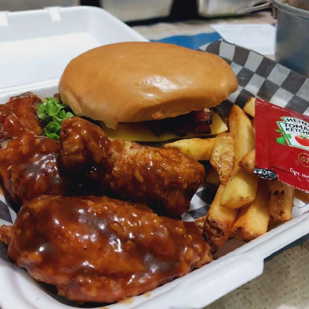 Polos Burger image 9