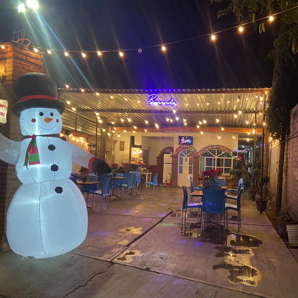 Cenaduria "Carlitos" image 8