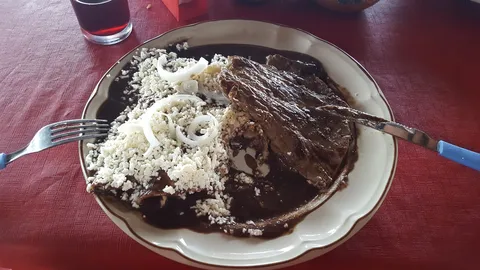 Mi Pueblo image 2