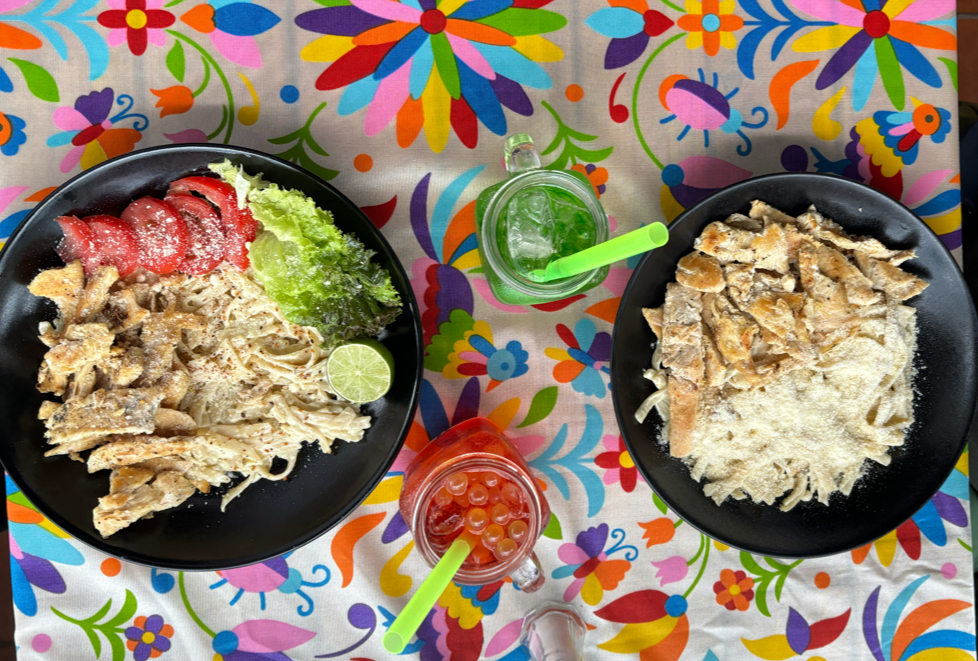 Luz y Sal Restaurant, Food & Drinks image 2