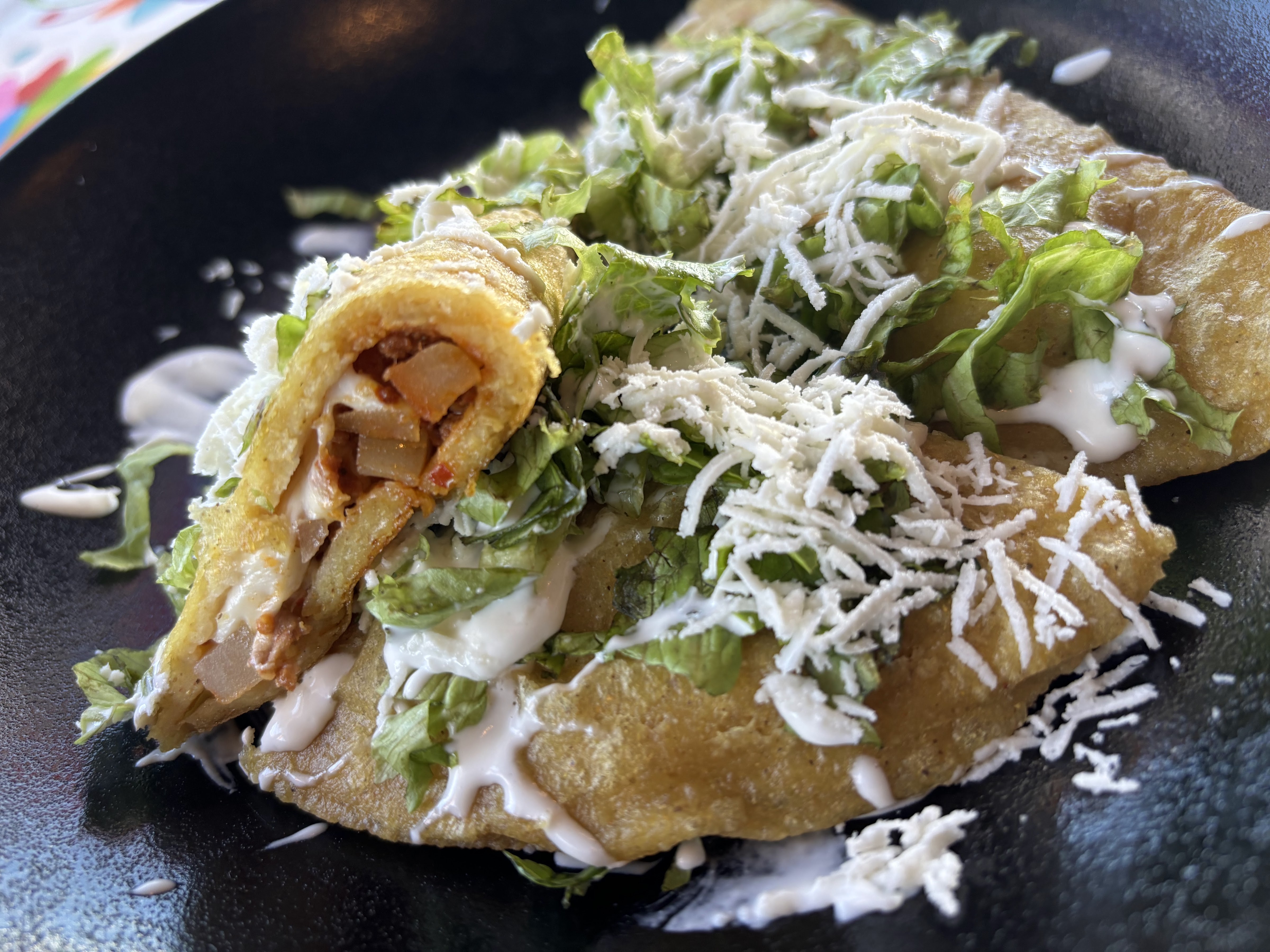 Luz y Sal Restaurant, Food & Drinks image 4