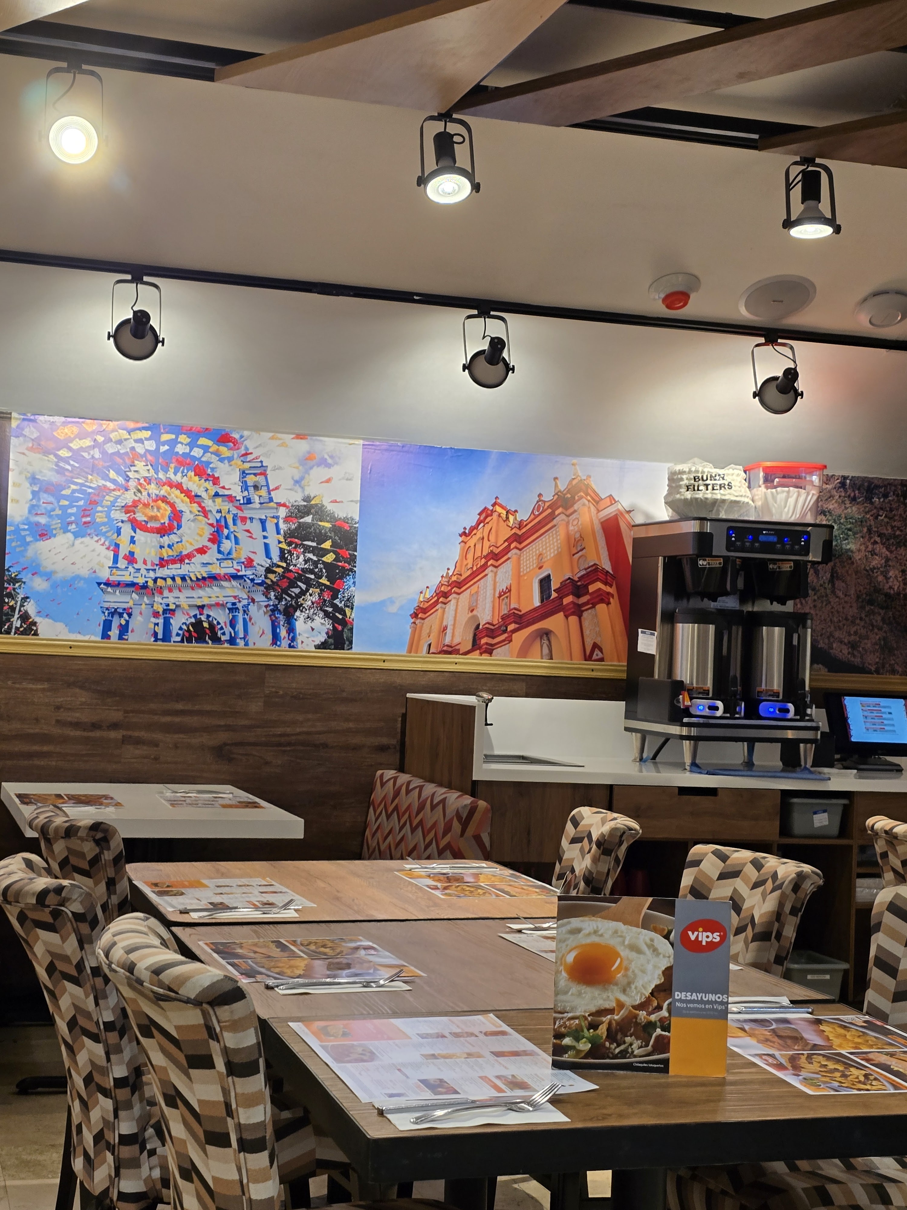 Vips Aeropuerto Tuxtla image 3