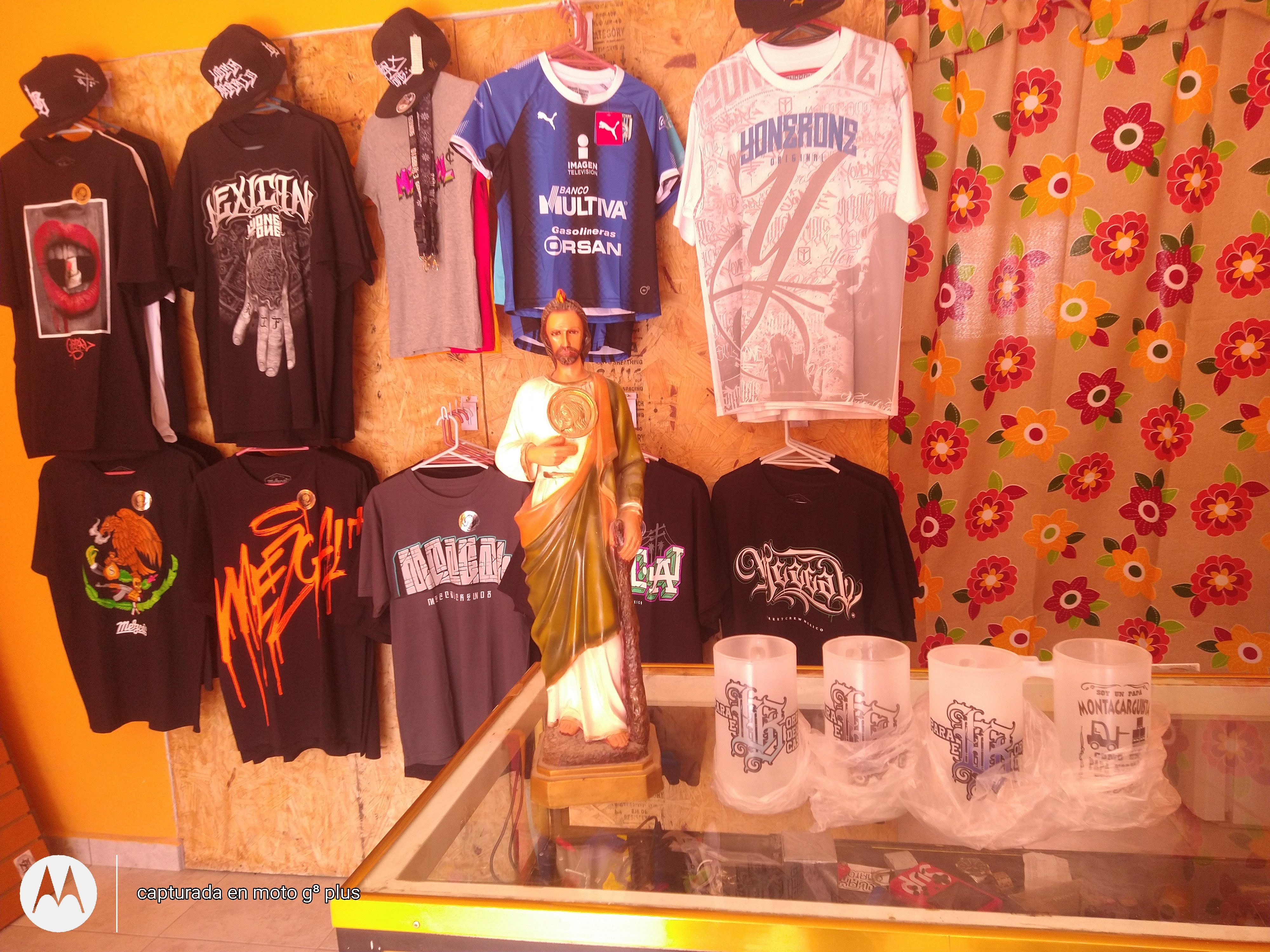 Pizzeria urban shop image 10