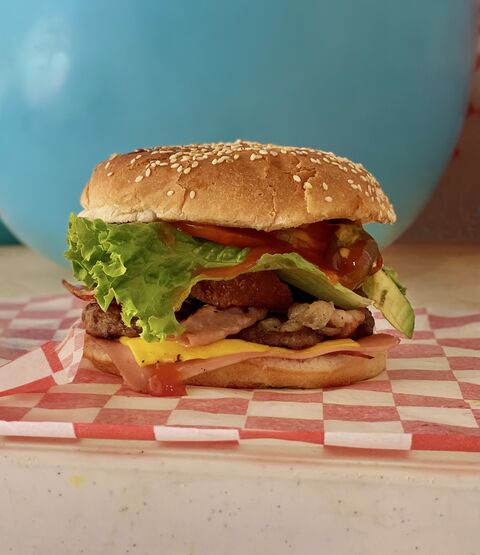 Q burguers image 5