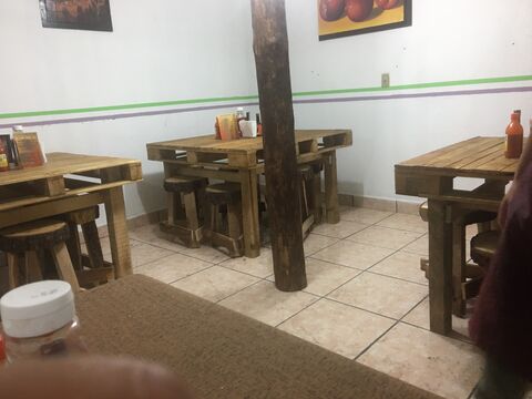 Pizzas Yolo image 6