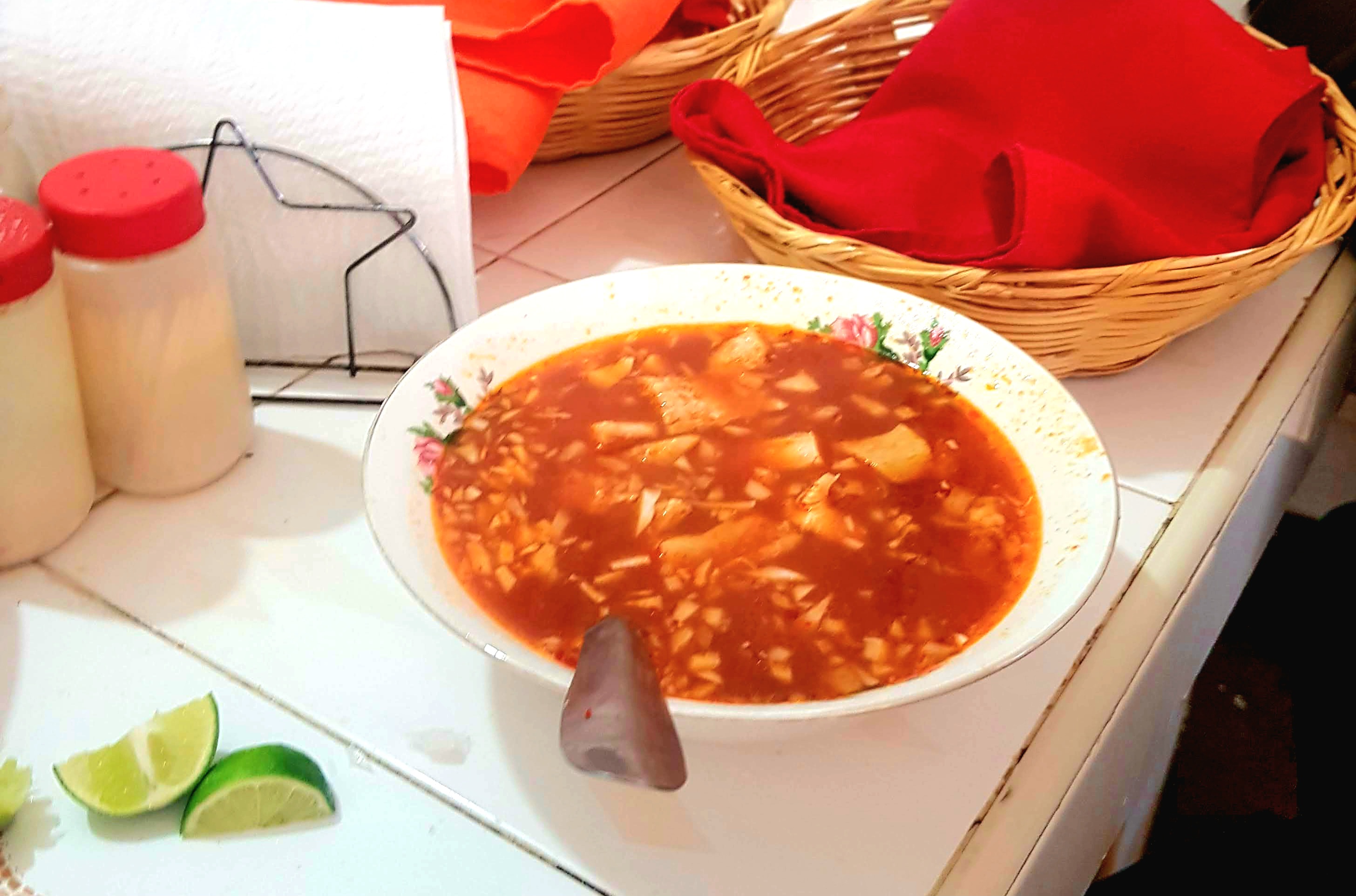 Fonda Don Tomas image 4