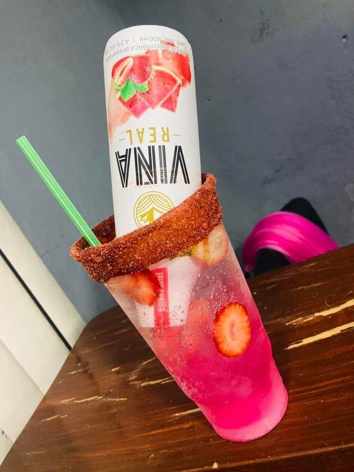 Benditos Drinks image 9