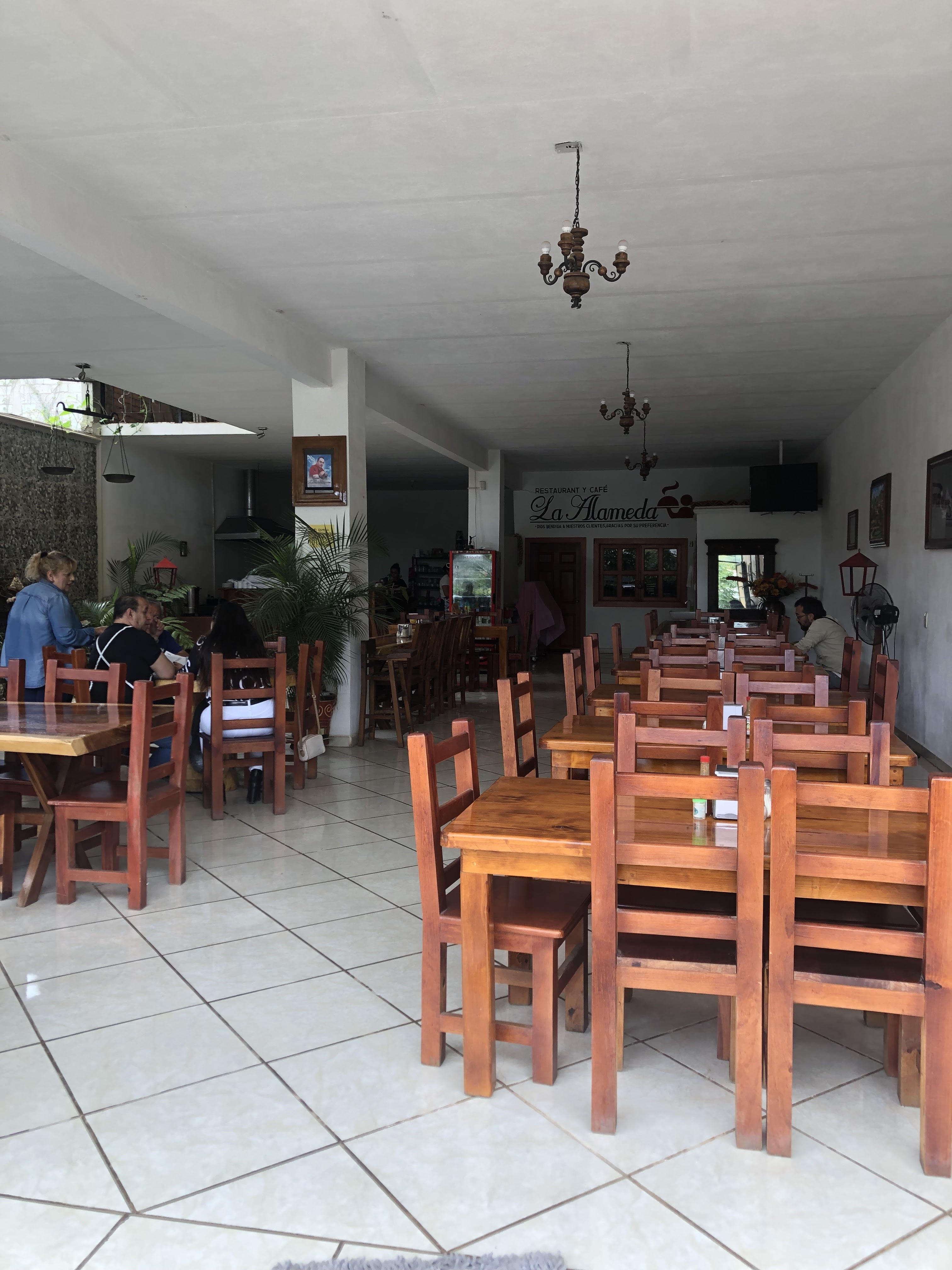 Cafe-Restaurant "La Alameda" image 8