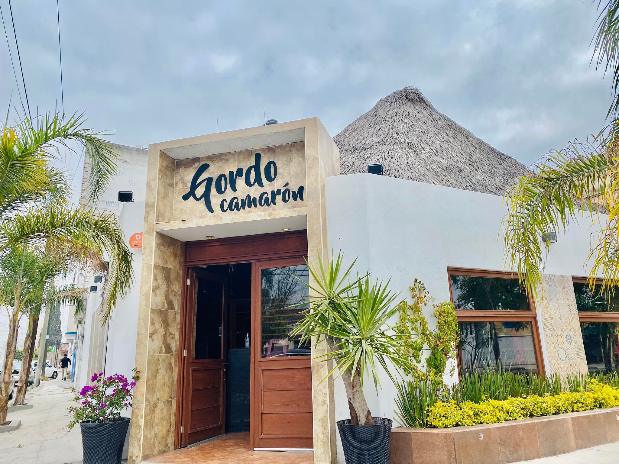 Gordo Camarón Palapa Restaurante image 1