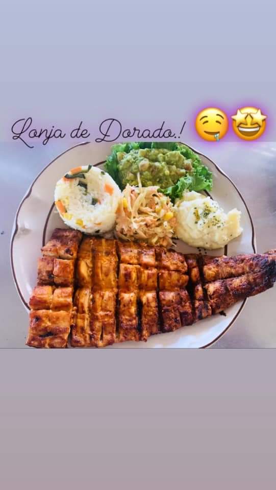 Mariscos "El Gallero" image 6