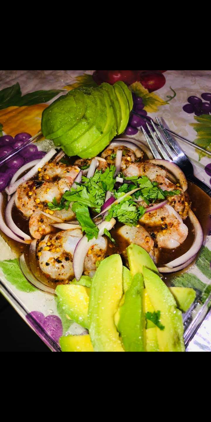 Mariscos "El Gallero" image 9