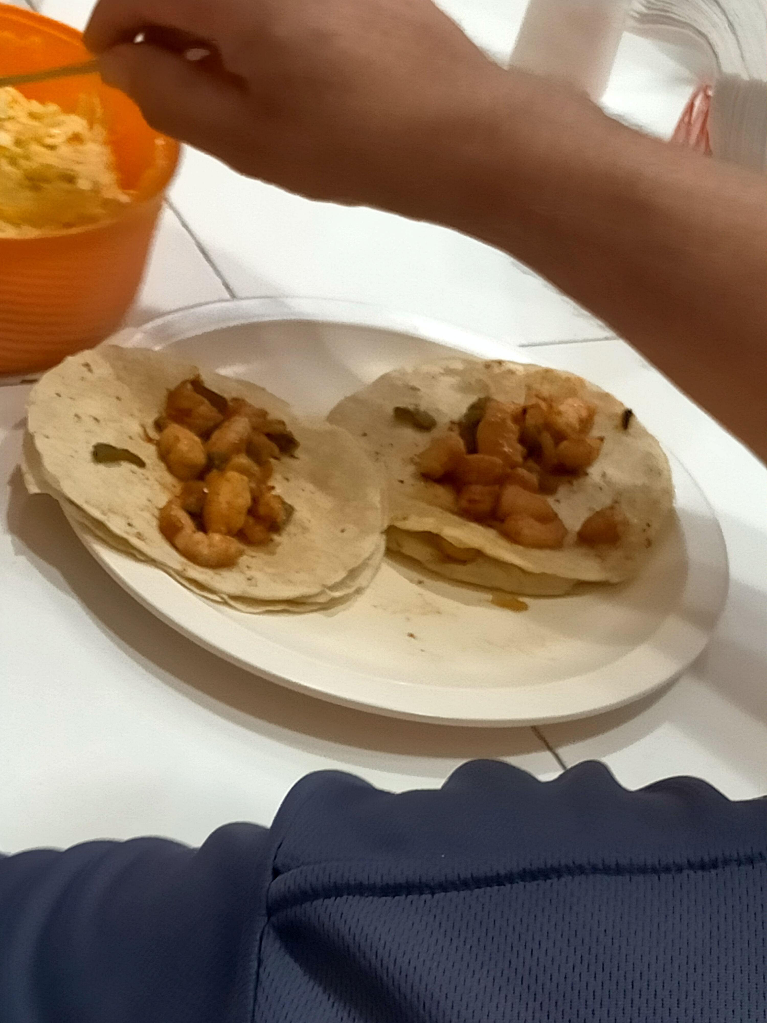 Blanca'S Caldo Michi image 1