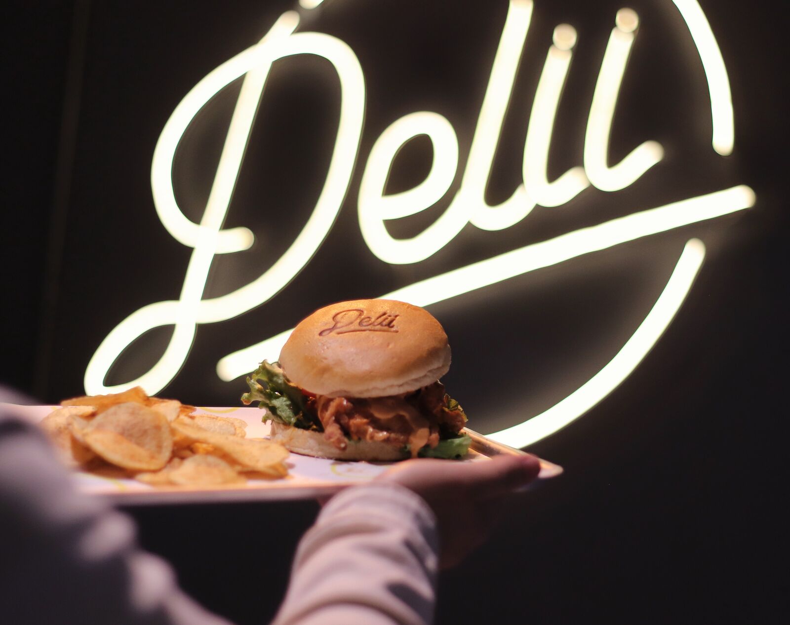 Delii Chicken Sandwich image 2