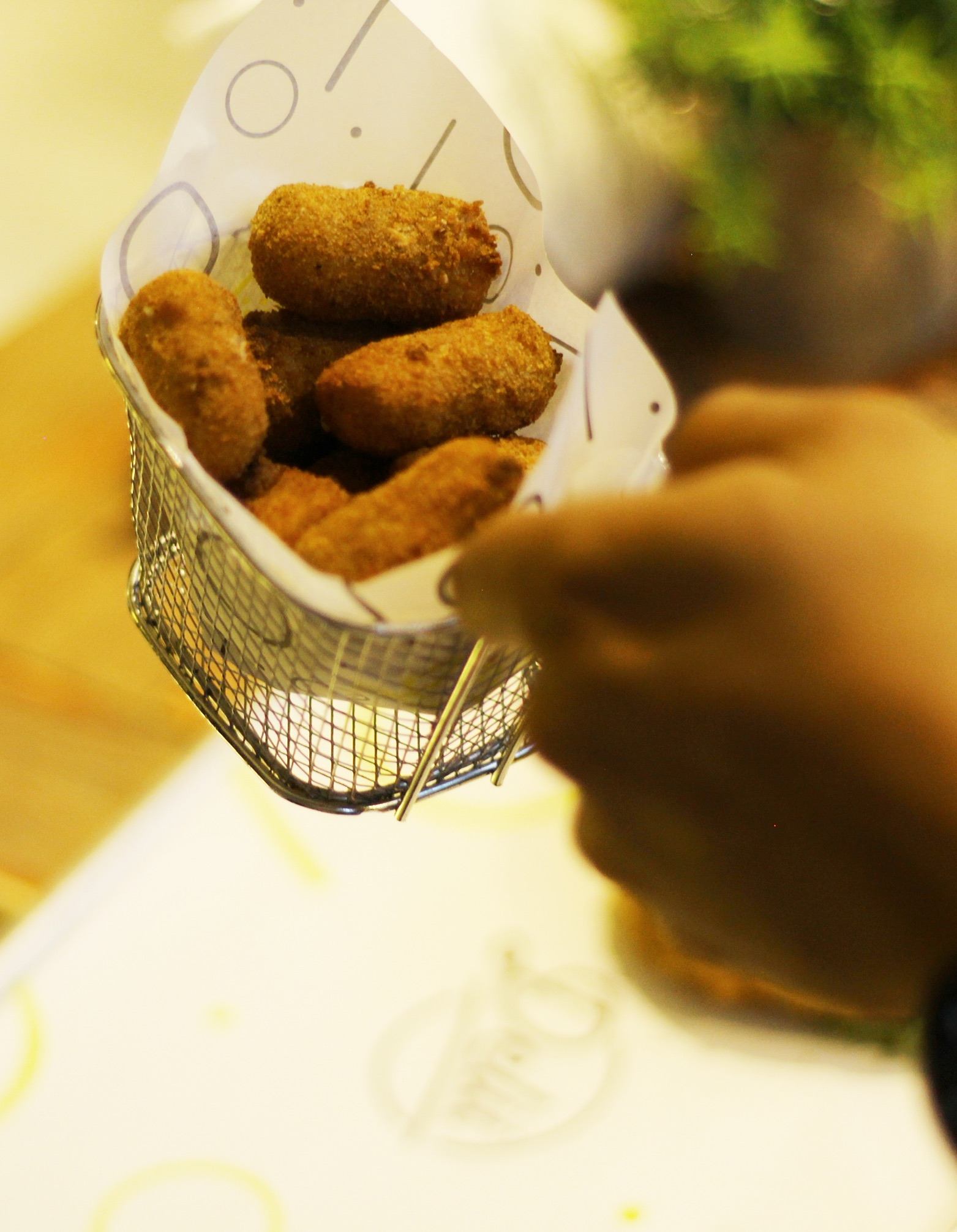 Delii Chicken Sandwich image 9