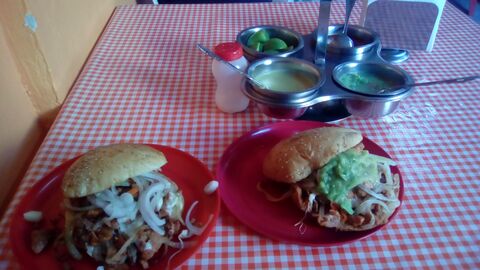 Taquería El puebla image 2
