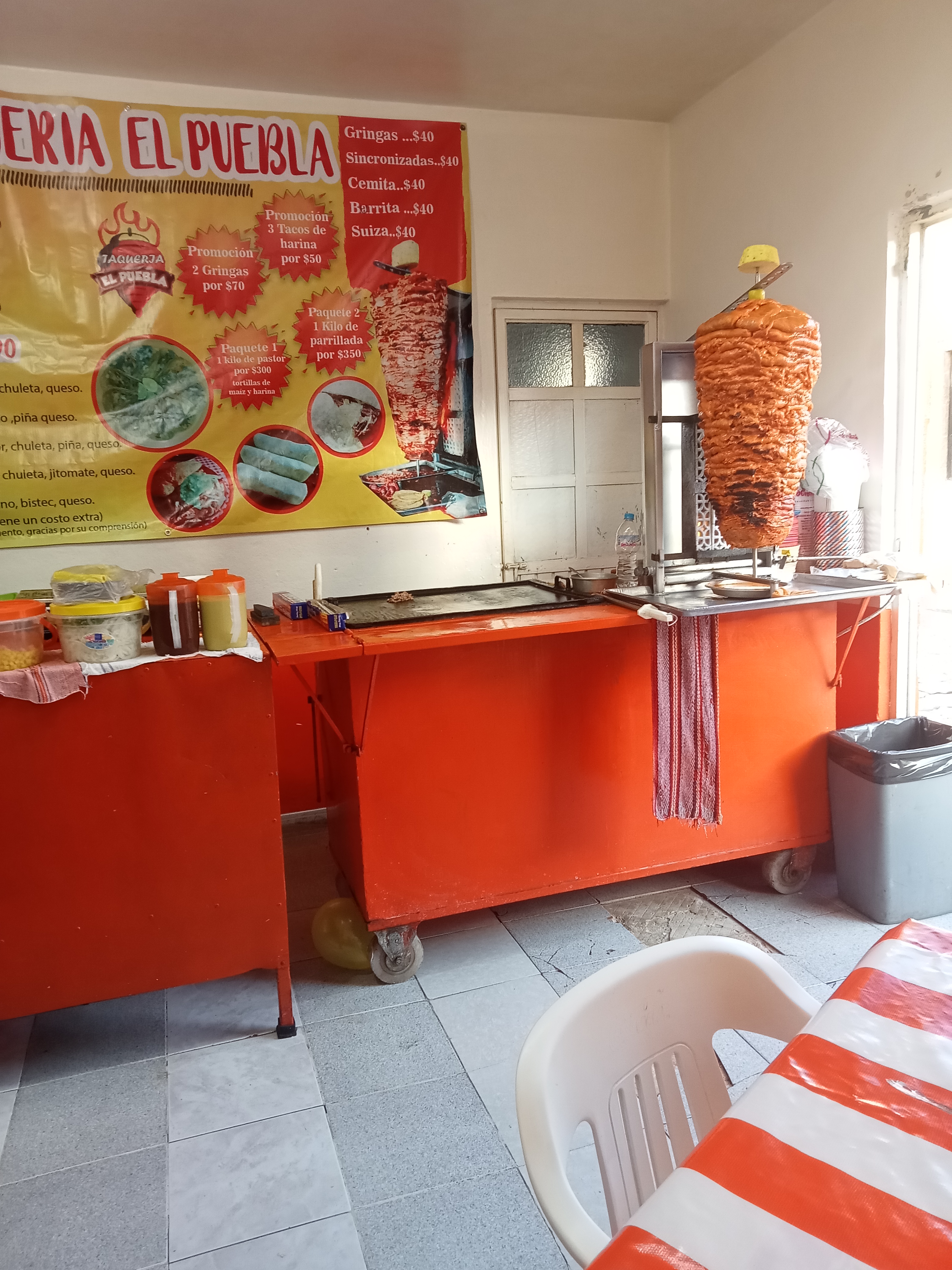 Taquería El puebla image 5