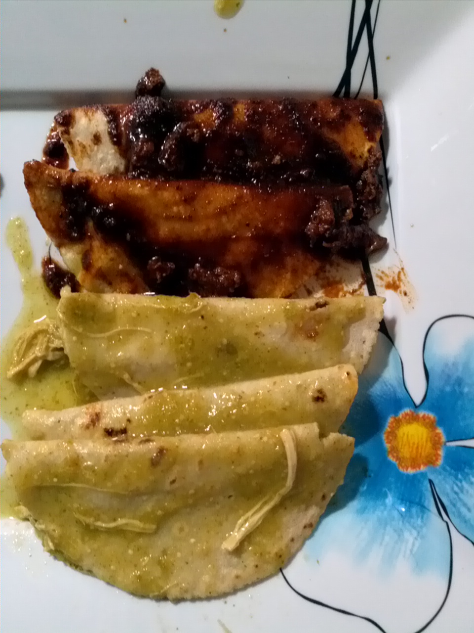 Enchiladas y Gorditas El Muhi image 1