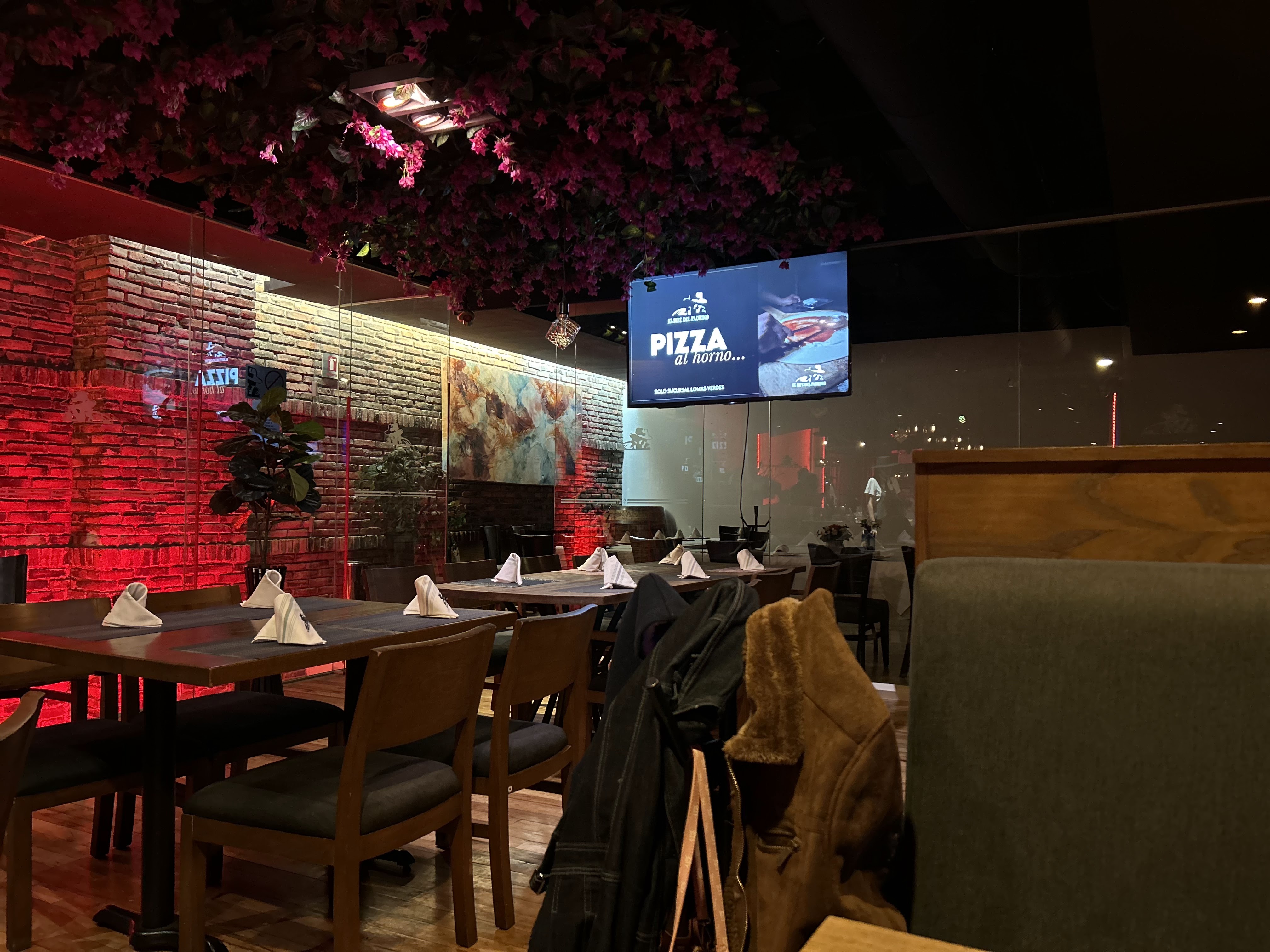 El Bife del Padrino Gran Terraza Lomas Verdes image 4