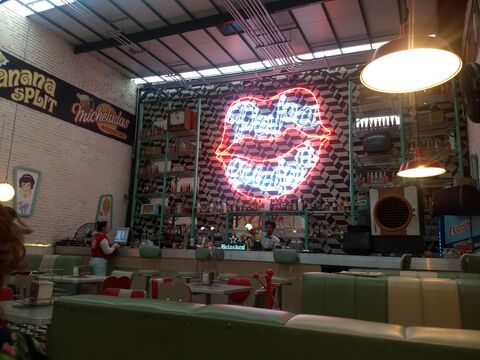Fifis Restaurante image 6