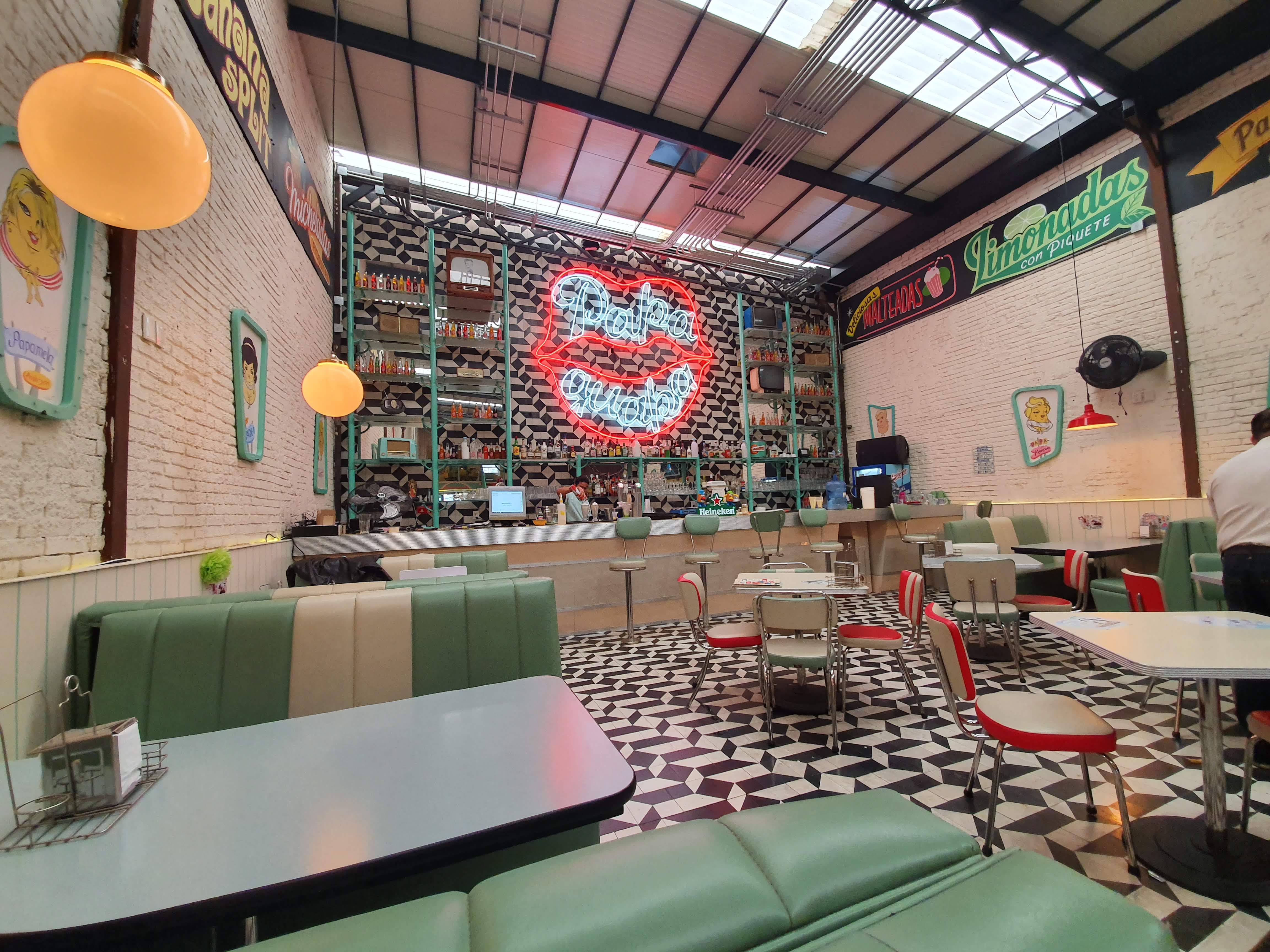 Fifis Restaurante image 8