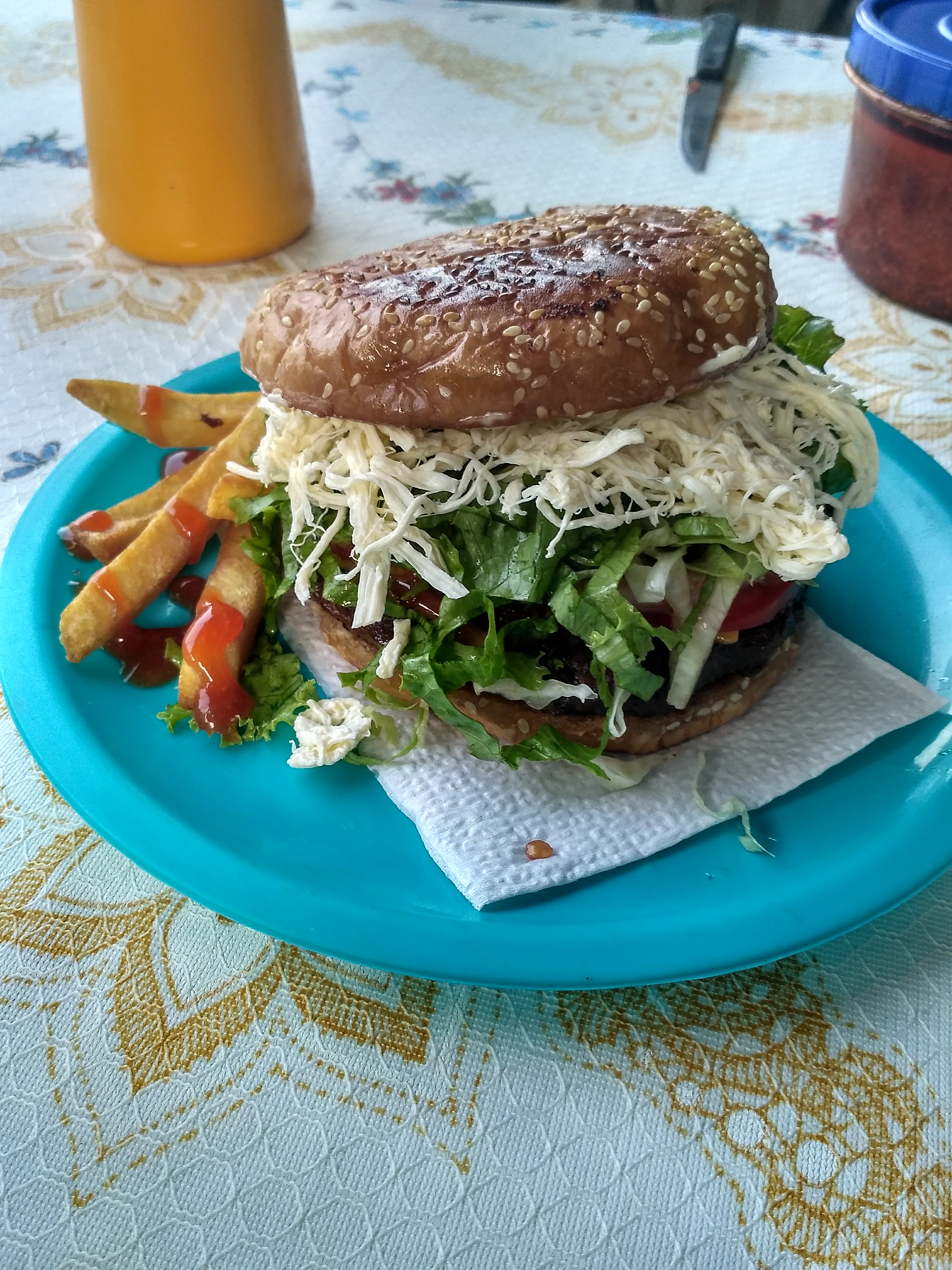 Many's Burger image 3