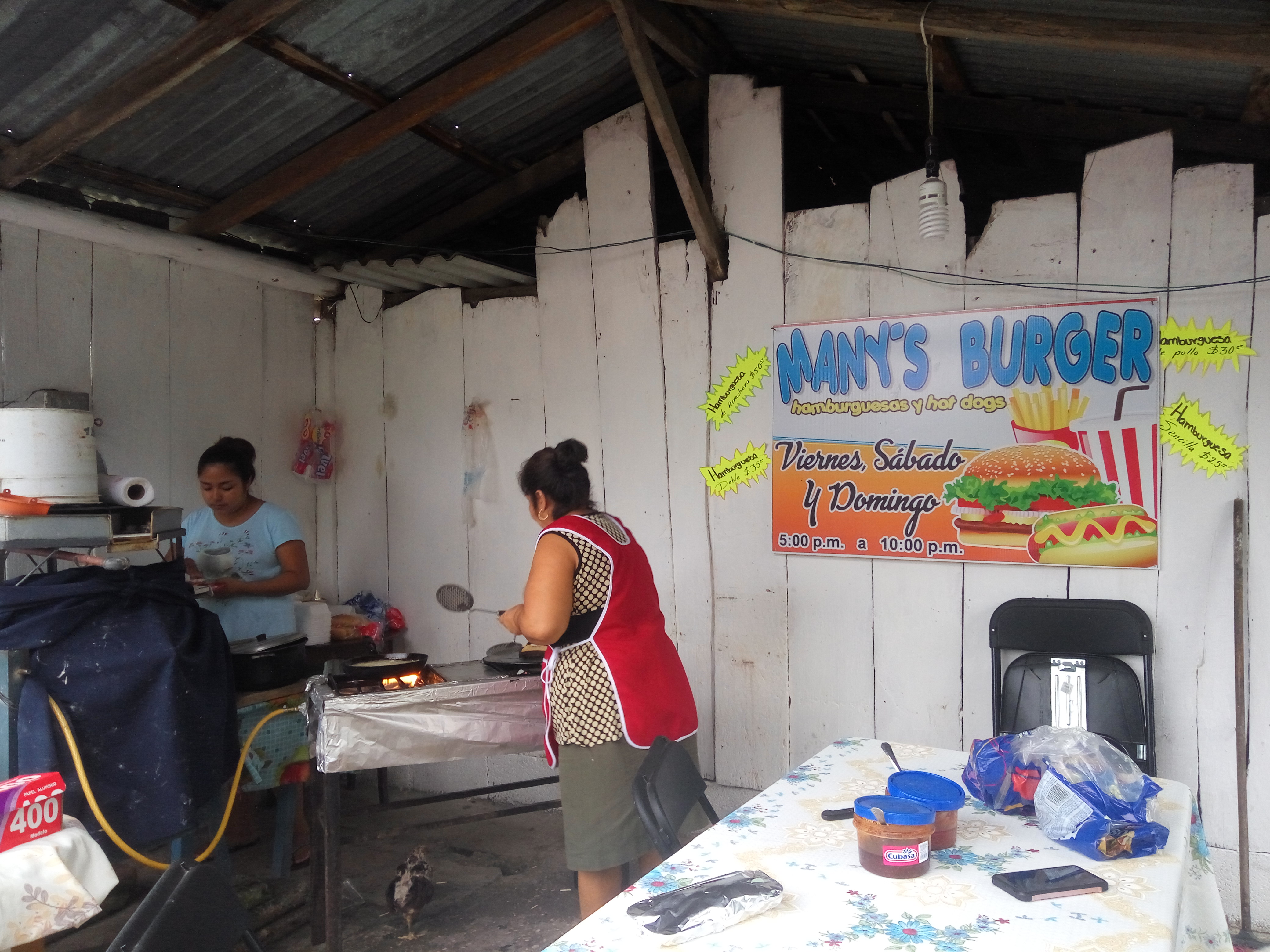 Many's Burger image 5