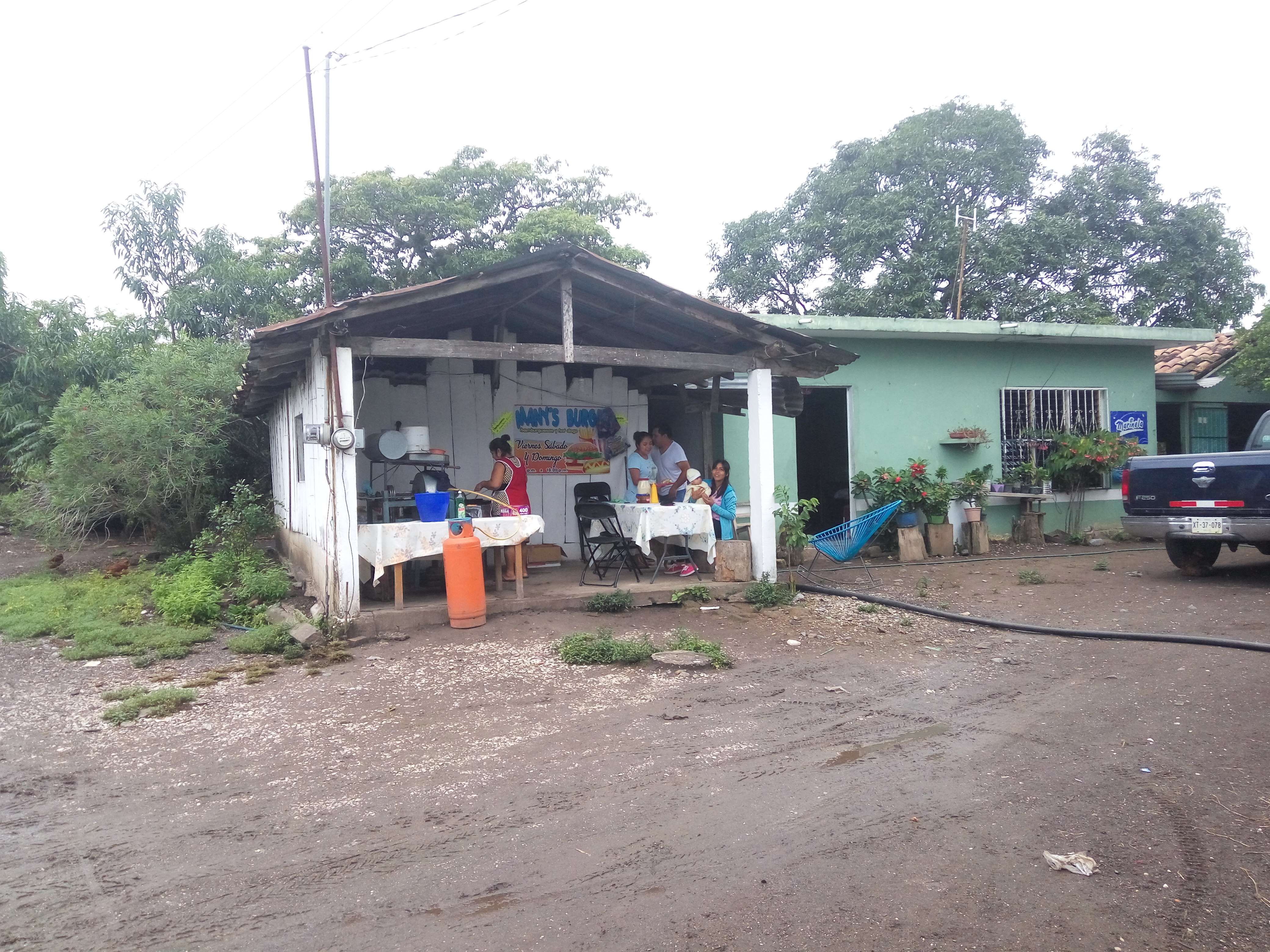 Many's Burger image 6