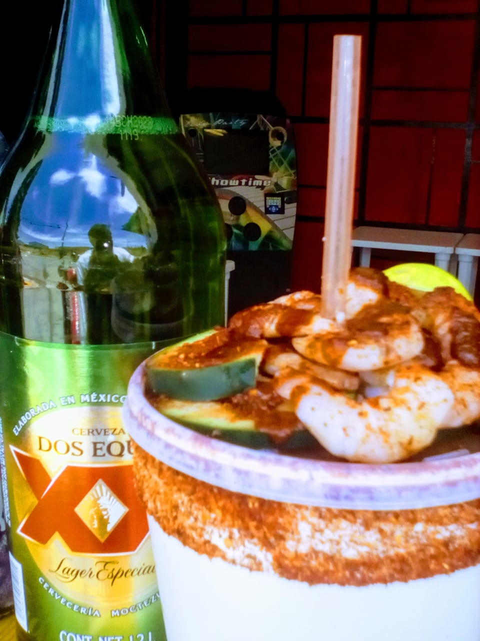 Bar micheladas "La oficina" image 5