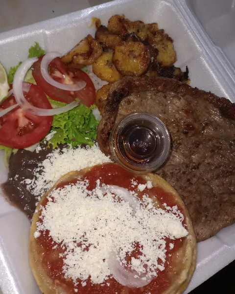 Miil's Grill image 5