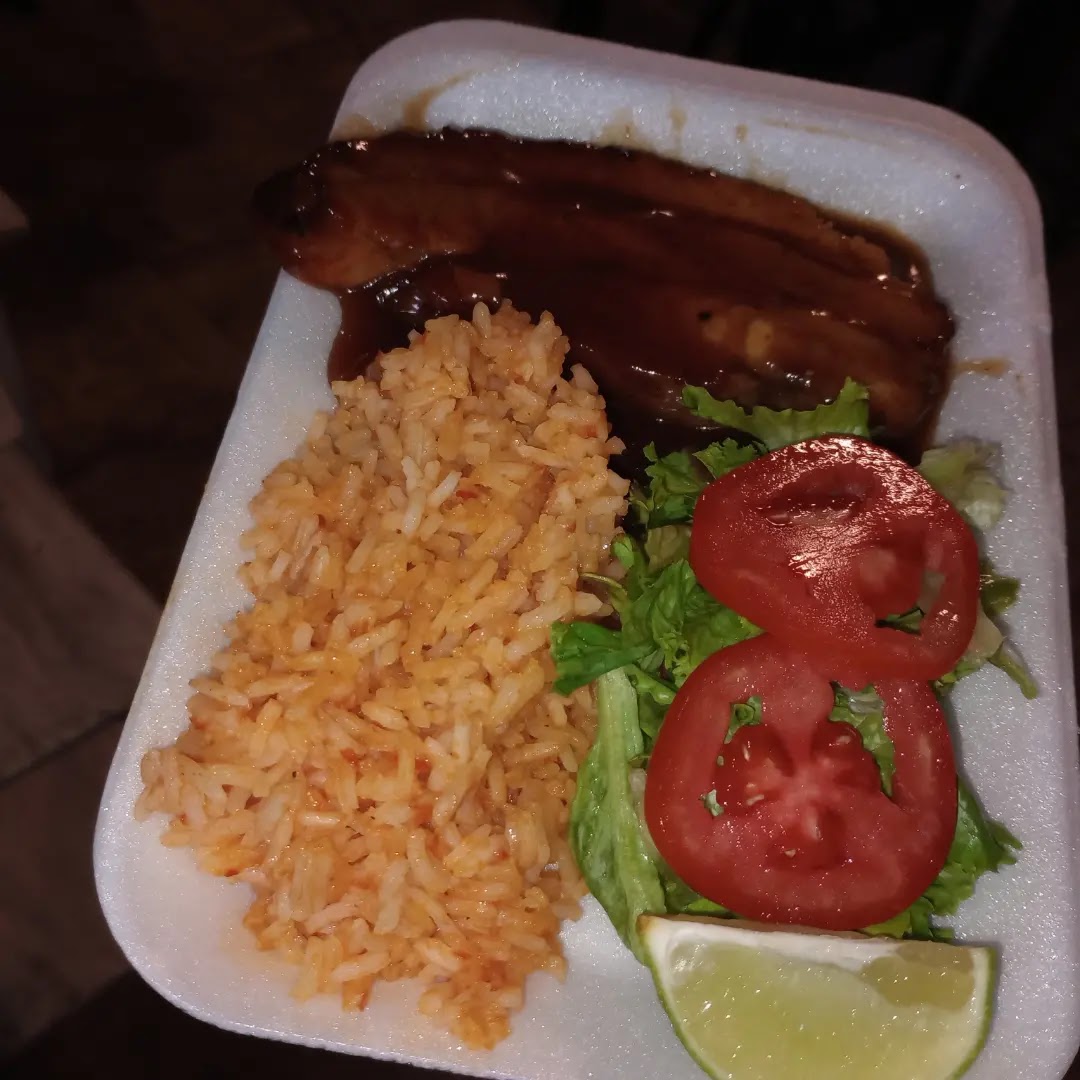 Miil's Grill image 9