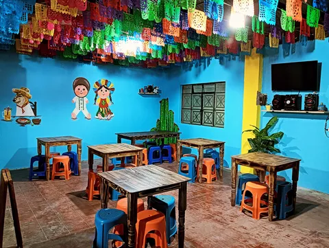 Las Cazuelitas birrieria image 1