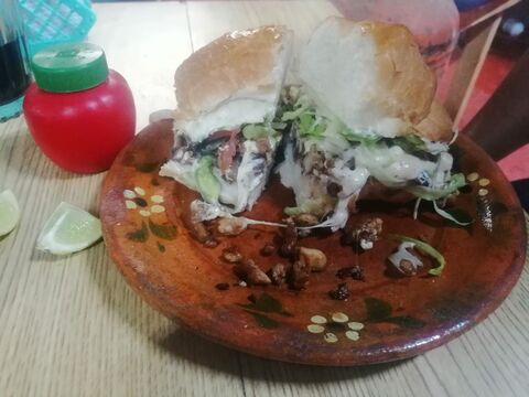 taqueria el sazón image 6